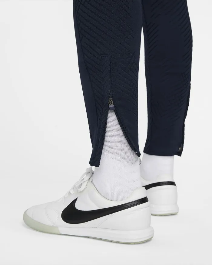 All Clothing Women Nike FC Barcelona Strike Elite Obsidianuniversity Red