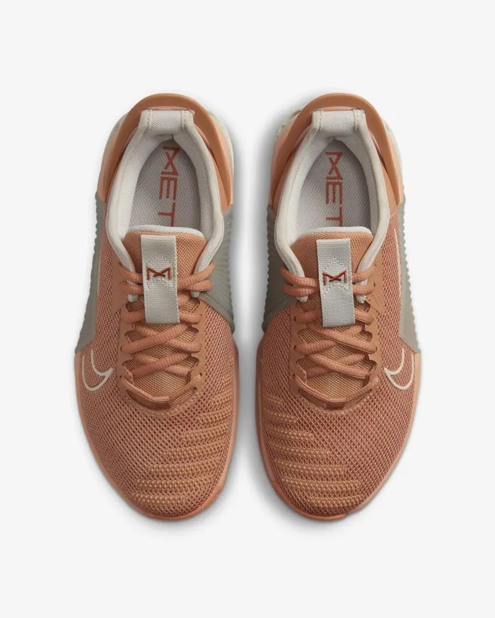 All Shoes Women Nike Metcon 9 EasyOn Amber Brownlight Bonemica Greenguava Ice