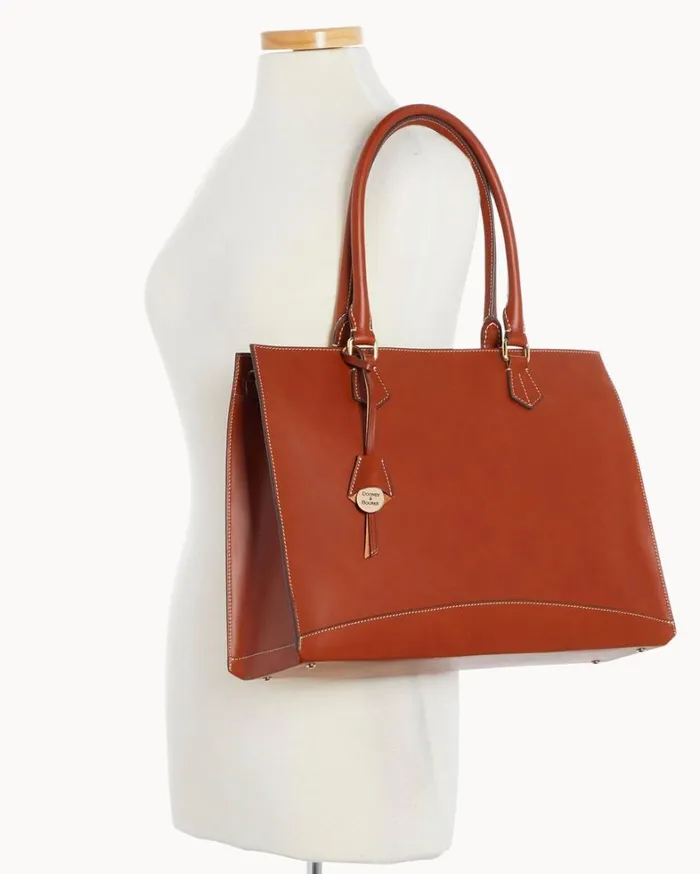 Alto Secretarial Brief Saddle Women Dooney and Bourke Travel Alto Secretarial Brief Saddle Women Dooney and Bourke Travel