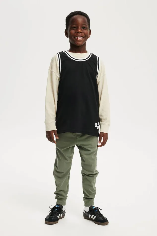 Boys Pants and Jeans Cotton On Matty Lightweight Pant Swag Green Boys Pants and Jeans Cotton On Matty Lightweight Pant Swag Green