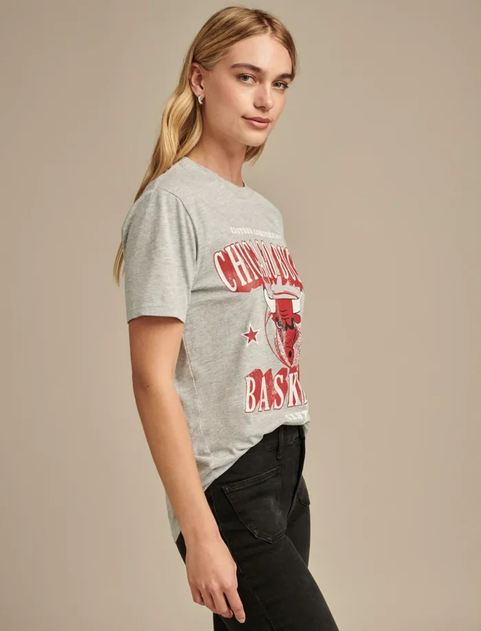 Bulls Graphic Tee 054 Gray Women Lucky Brand Graphic Tees