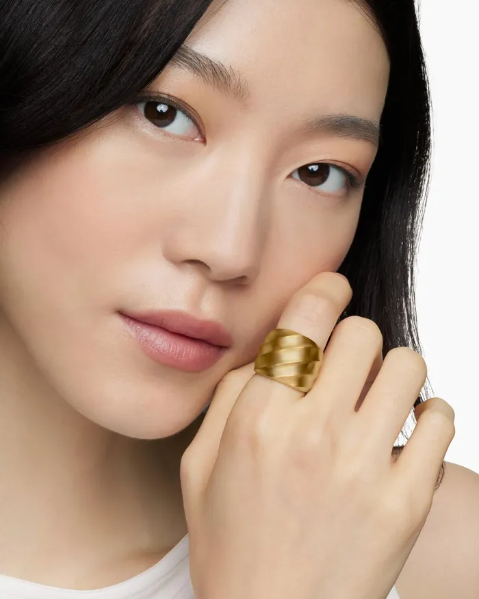 Cable Edge Saddle Ring In 18K Yellow Gold 188mm Women David Yurman Statement Cable Edge Saddle Ring In 18K Yellow Gold 188mm Women David Yurman Statement