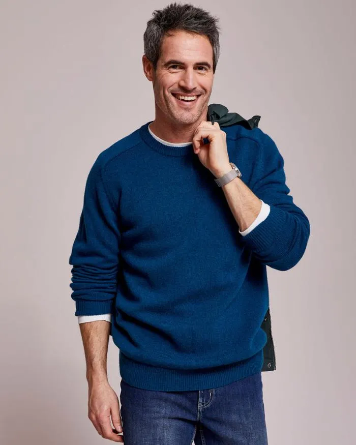 Cotton Traders Knitwear LambswoolRich Jumper 8211 Men