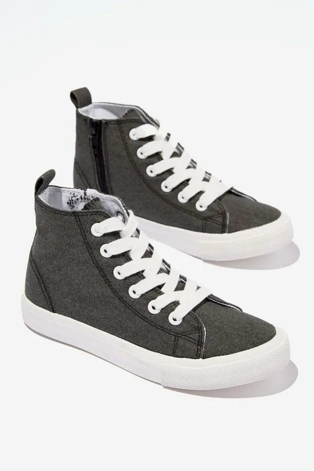 GirlsBoys Sneakers Cotton On Classic Canvas High Top Trainer Phantom Washed Canvas GirlsBoys Sneakers Cotton On Classic Canvas High Top Trainer Phantom Washed Canvas