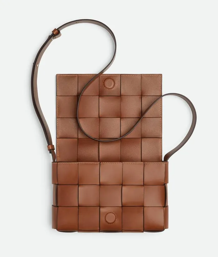 Men Bottega Veneta Crossbody Cassette Bearnaturalfondant