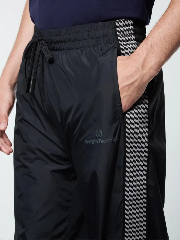Men Nylon Sergio Tacchini Dama Track Pant Black Beauty