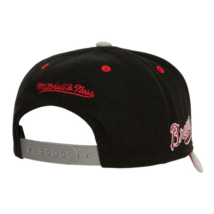 Mitchell and Ness Bred Pro Snapback Atlanta Braves Men Hats and Headwear Mitchell and Ness Bred Pro Snapback Atlanta Braves Men Hats and Headwear