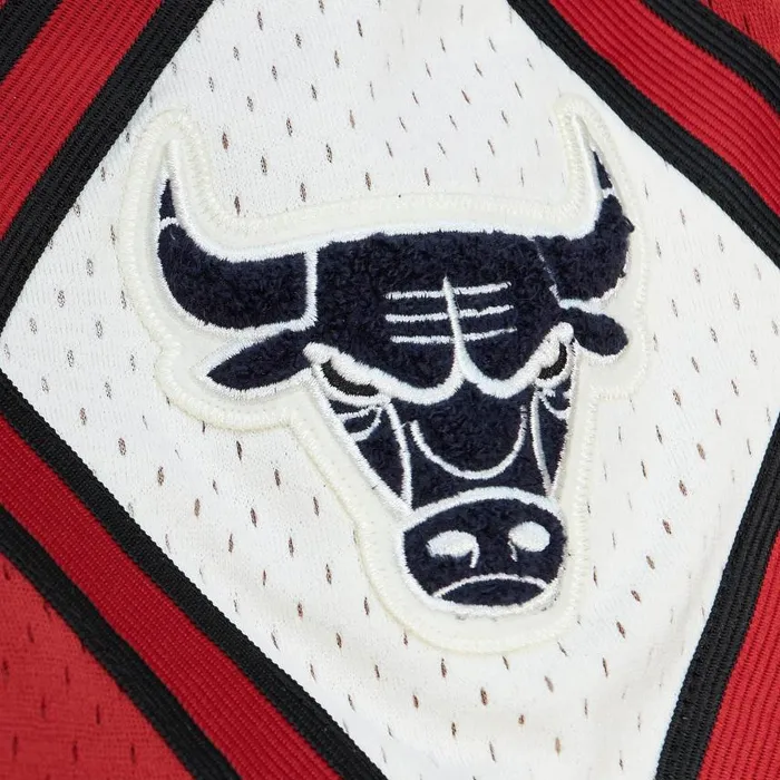 Mitchell and Ness Off Court Chenille Swingman Chicago Bulls 199798 Shorts Men Shorts Mitchell and Ness Off Court Chenille Swingman Chicago Bulls 199798 Shorts Men Shorts