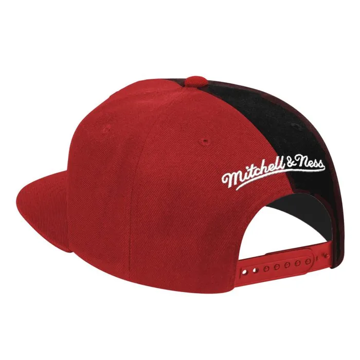 Mitchell and Ness Retroline Snapback HWC Atlanta Hawks Men Hats and Headwear Mitchell and Ness Retroline Snapback HWC Atlanta Hawks Men Hats and Headwear
