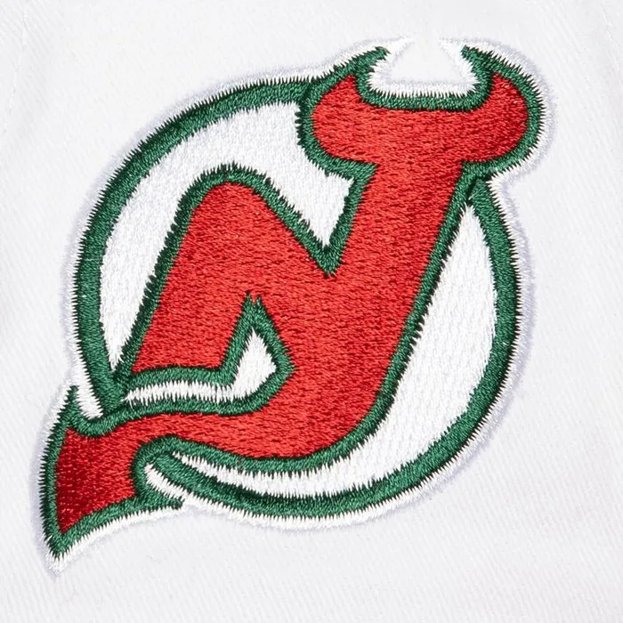 Mitchell and Ness Tail Sweep Pro Snapback Vntg New Jersey Devils Men Hats and Headwear Mitchell and Ness Tail Sweep Pro Snapback Vntg New Jersey Devils Men Hats and Headwear