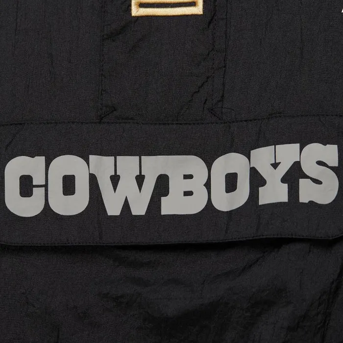 Mitchell and Ness Team OG 20 Anorak Windbreaker Vintage Logo Dallas Cowboys Men Jackets and Outerwear Mitchell and Ness Team OG 20 Anorak Windbreaker Vintage Logo Dallas Cowboys Men Jackets and Outerwear