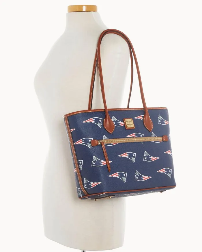 NFL Patriots Tote Patriots Women Dooney and Bourke Totes NFL Patriots Tote Patriots Women Dooney and Bourke Totes