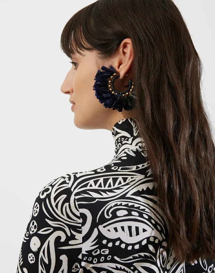 Ready To Wear Jewelry La Double J Hoop Earrings Multicolor Blunero