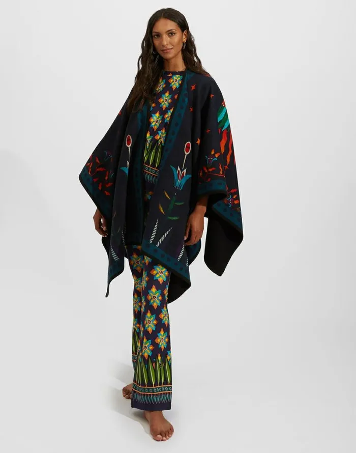 Ready To Wear Outerwear La Double J Reversible Poncho Place Isis Nero Place