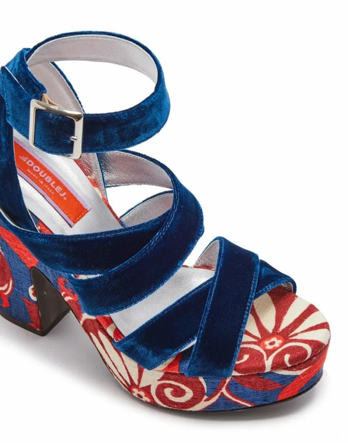 Ready To Wear Shoes La Double J Medal Wedge Moonflower Navy Ready To Wear Shoes La Double J Medal Wedge Moonflower Navy