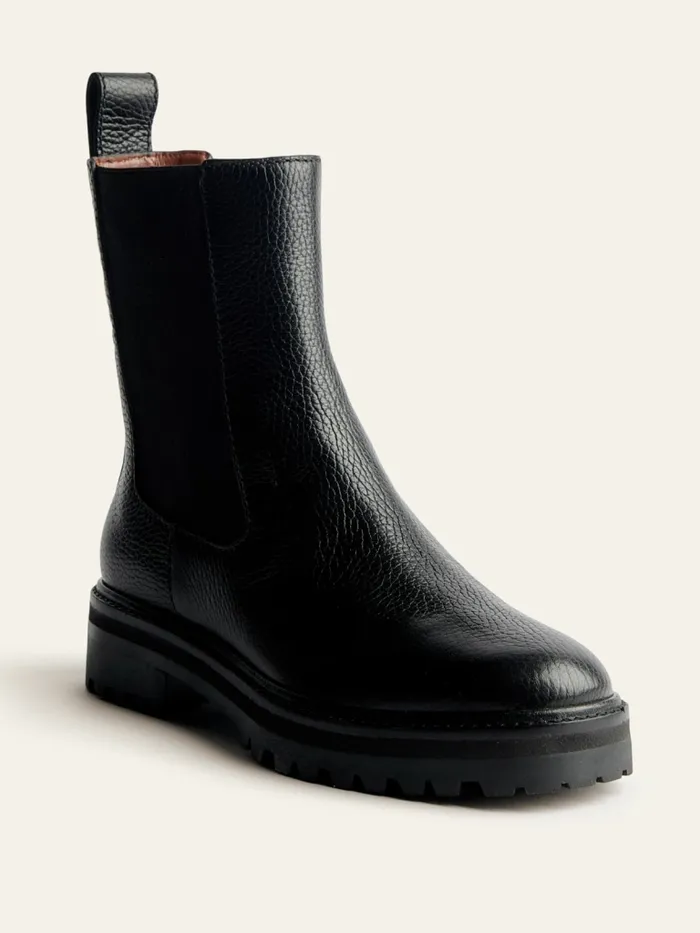 Reformation Boots Katerina Lug Sole Chelsea Boot Black Tumbled 8211 Women Reformation Boots Katerina Lug Sole Chelsea Boot Black Tumbled 8211 Women