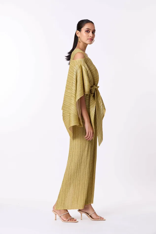 Scarlet Sage Dresses Kallista Cape Gown 8211 Gold 8211 Women