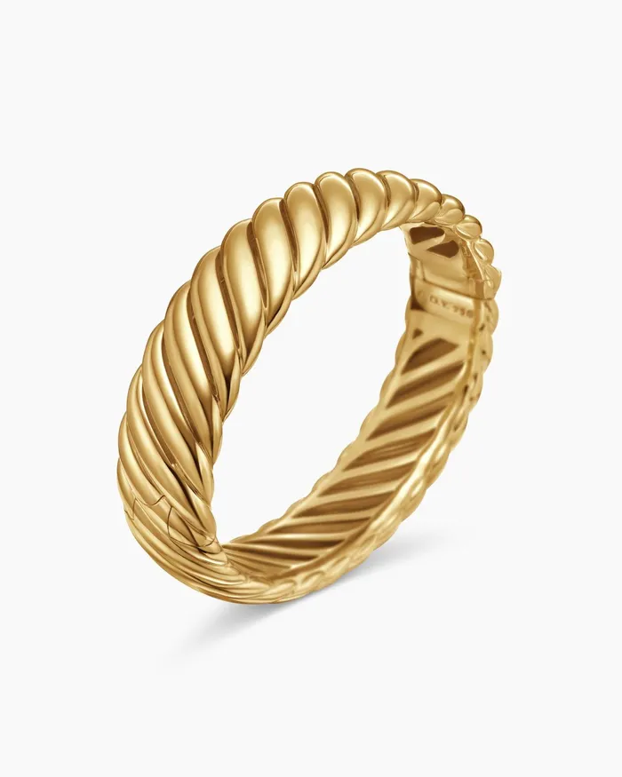 Sculpted Cable Bracelet In 18K Yellow Gold 17mm Women David Yurman Bangle Sculpted Cable Bracelet In 18K Yellow Gold 17mm Women David Yurman Bangle