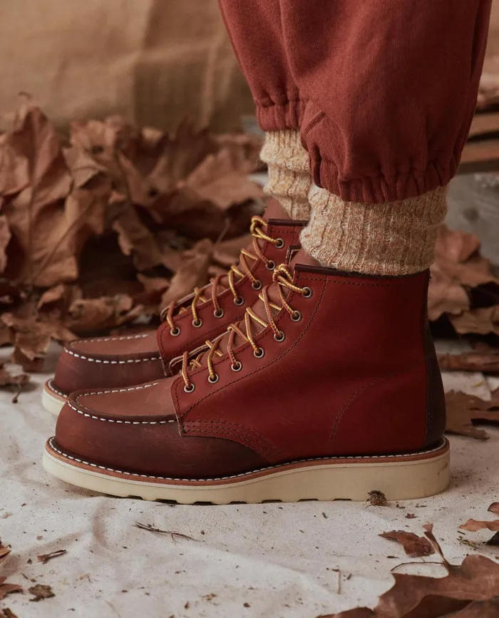 Shoes Women The Great The Red Wing Heritage Boot Heritage Brown Colorblock