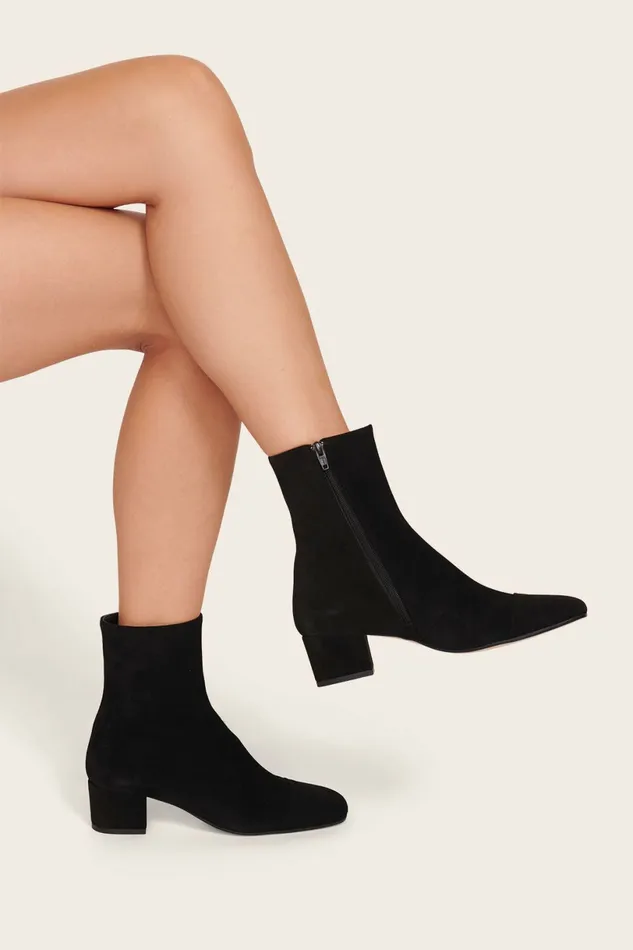 STAUD AIMEE SHORT BOOT Black Suede Women Boots STAUD AIMEE SHORT BOOT Black Suede Women Boots
