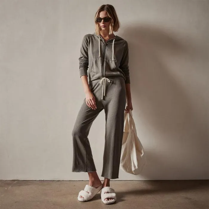 Sweat TopsBottoms Women James Perse Vintage French Terry Cutoff Sweatpant Burro Pigment Sweat TopsBottoms Women James Perse Vintage French Terry Cutoff Sweatpant Burro Pigment