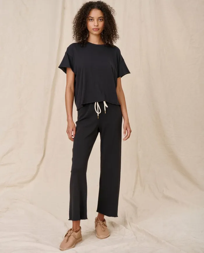 Sweatpants Women The Great The Wide Leg Cropped Sweatpant Almost Black Sweatpants Women The Great The Wide Leg Cropped Sweatpant Almost Black