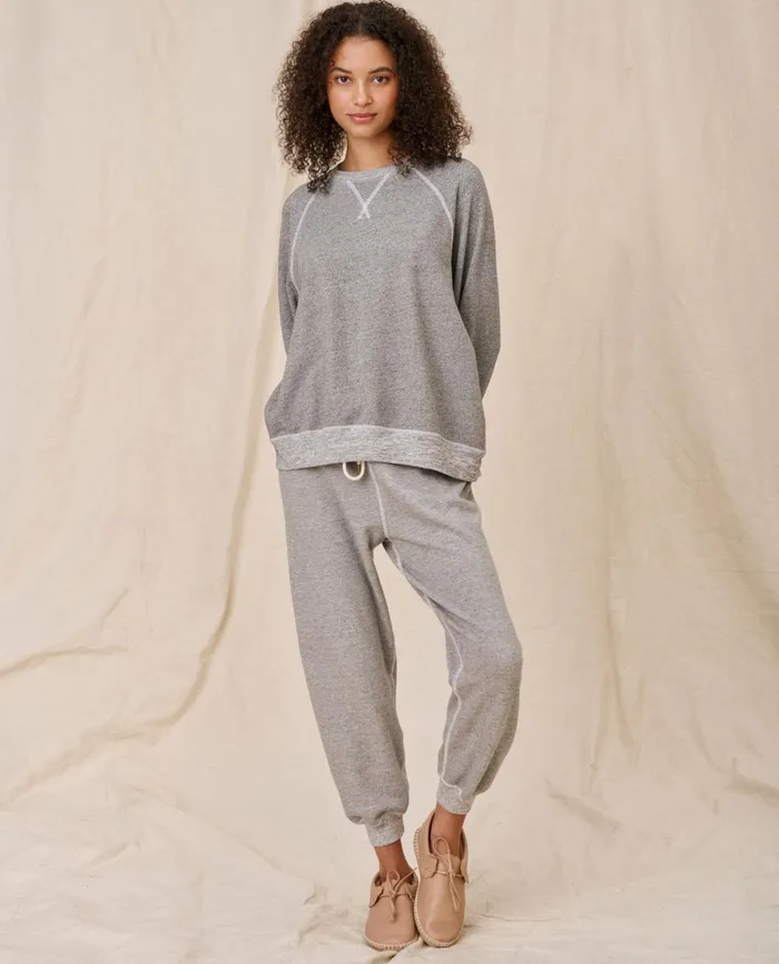 Sweatshirts Women The Great The Slouch Sweatshirt Varsity Grey Sweatshirts Women The Great The Slouch Sweatshirt Varsity Grey