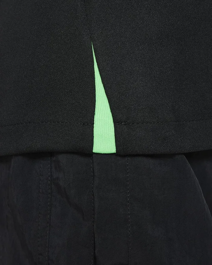 Tops And TShirts Kids Nike Liverpool FC Strike Blackpoison Greenwhite