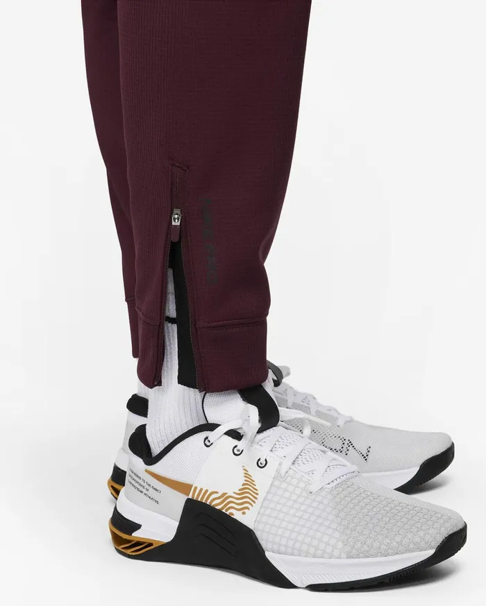 Trousers And Tights Men Nike Therma Sphere Night Maroonblack