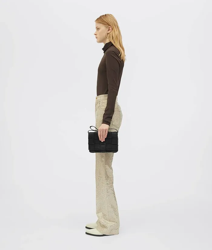 Women Bottega Veneta Crossbody Cassette Black
