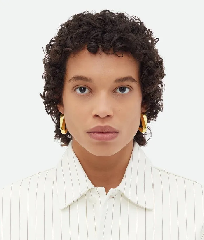 Women Bottega Veneta Earrings Large Twist Triangle Hoop Earrings Yellow Gold