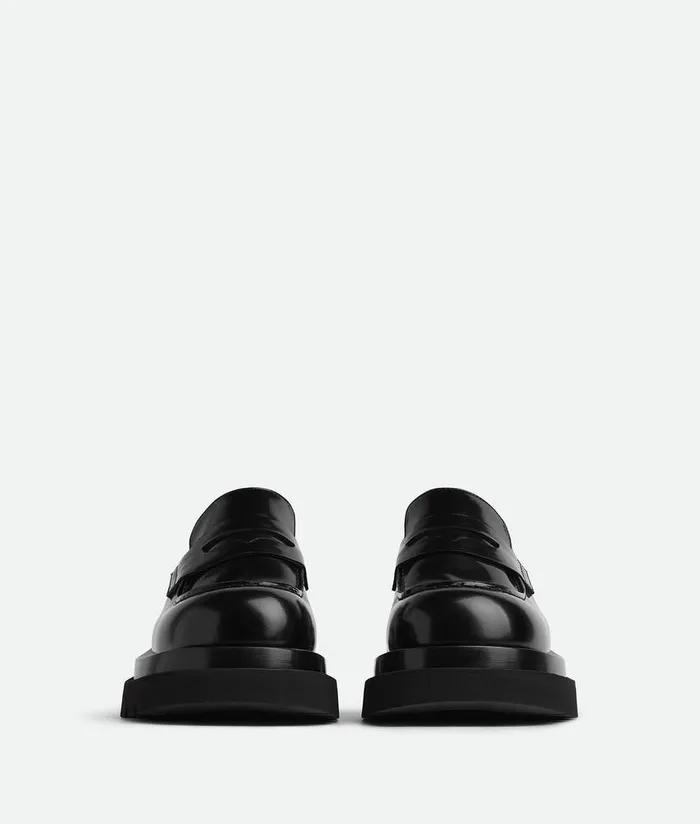 Women Bottega Veneta Flats Lug Loafer Black