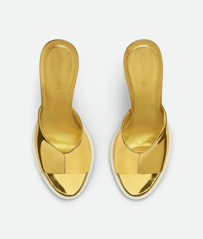 Women Bottega Veneta Sandals ChaCha Mule Gold White