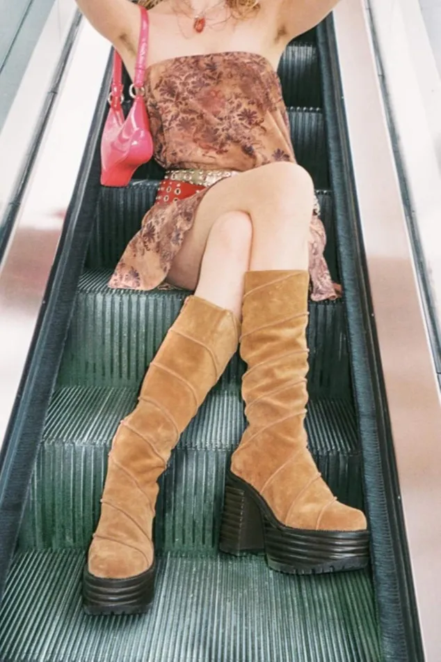 Women Jeffrey Campbell Boot CHERRYPIE Tan Oiled Suede