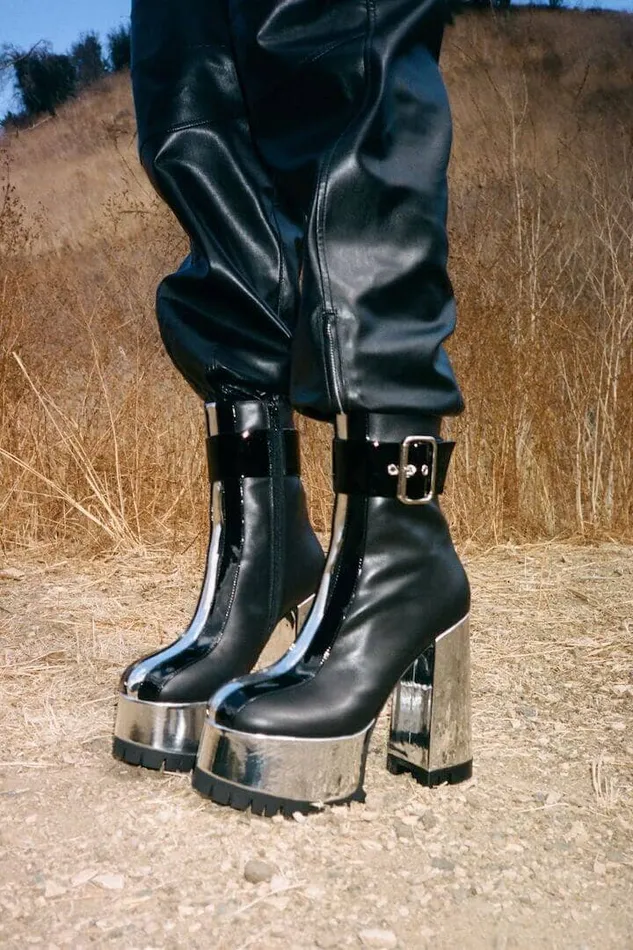 Women Jeffrey Campbell Boot ROBOTIC Black Silver Metallic