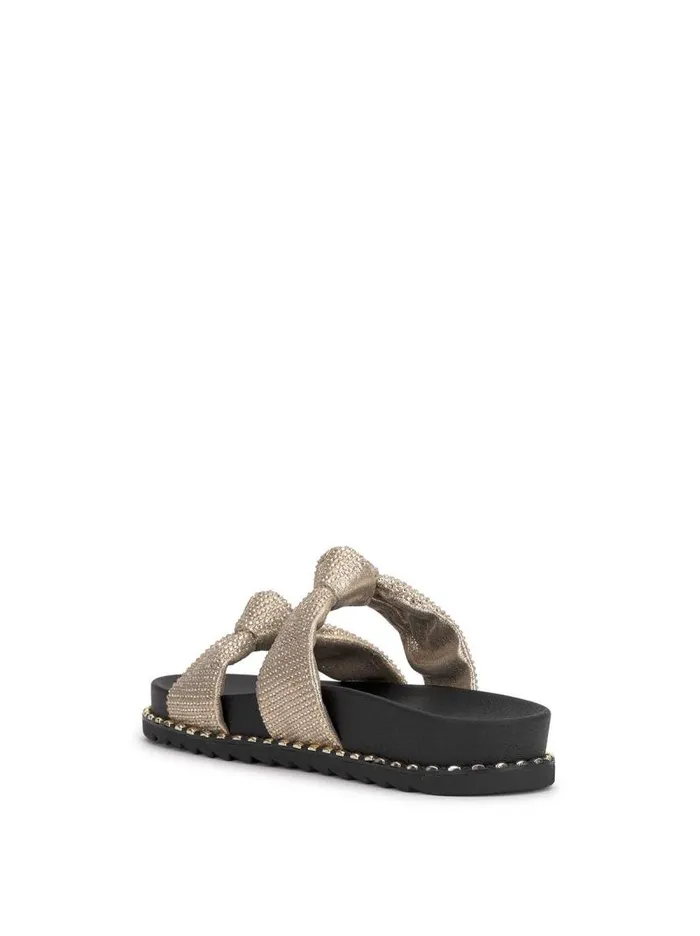 Women Jessica Simpson Flats Caralyna Flat Sandal In Champagne
