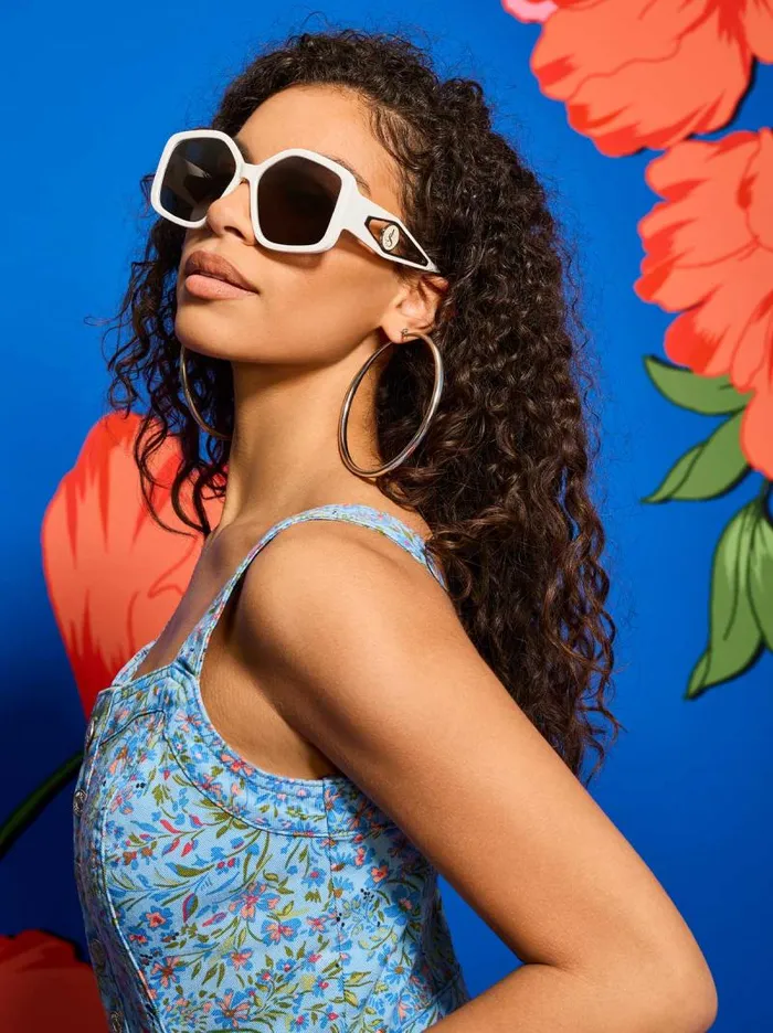 Women Jessica Simpson Sunglasses Oversized Geometric Sunglasses In White