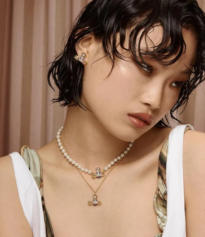 Women Kitty Earrings Goldcrystalcrystalviolettransparentenamel Vivienne Westwood Earrings Women Kitty Earrings Goldcrystalcrystalviolettransparentenamel Vivienne Westwood Earrings