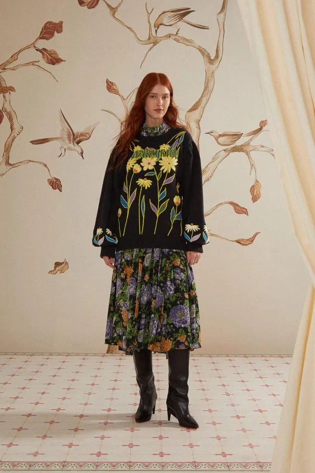 Women Sweaters and Sweatshirts Farm Rio Black Flowers Embroidered Knit Sweater