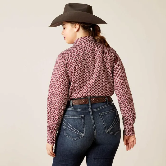 Women TShirts and Tops Ariat Kirby Stretch Shirt Raleigh Geo Women TShirts and Tops Ariat Kirby Stretch Shirt Raleigh Geo